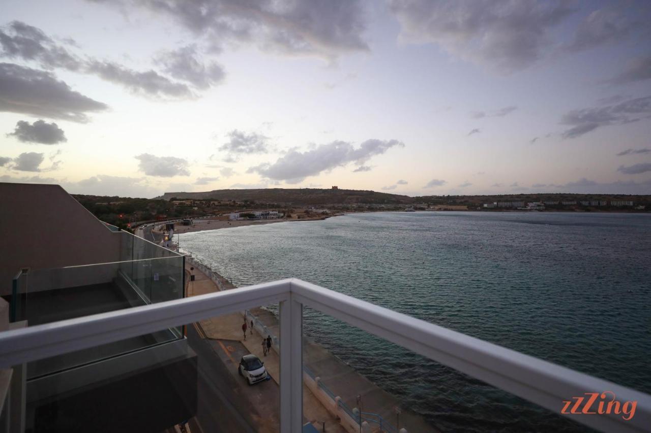 Pretty Beachfront Penthouse In Mellieha Exterior photo