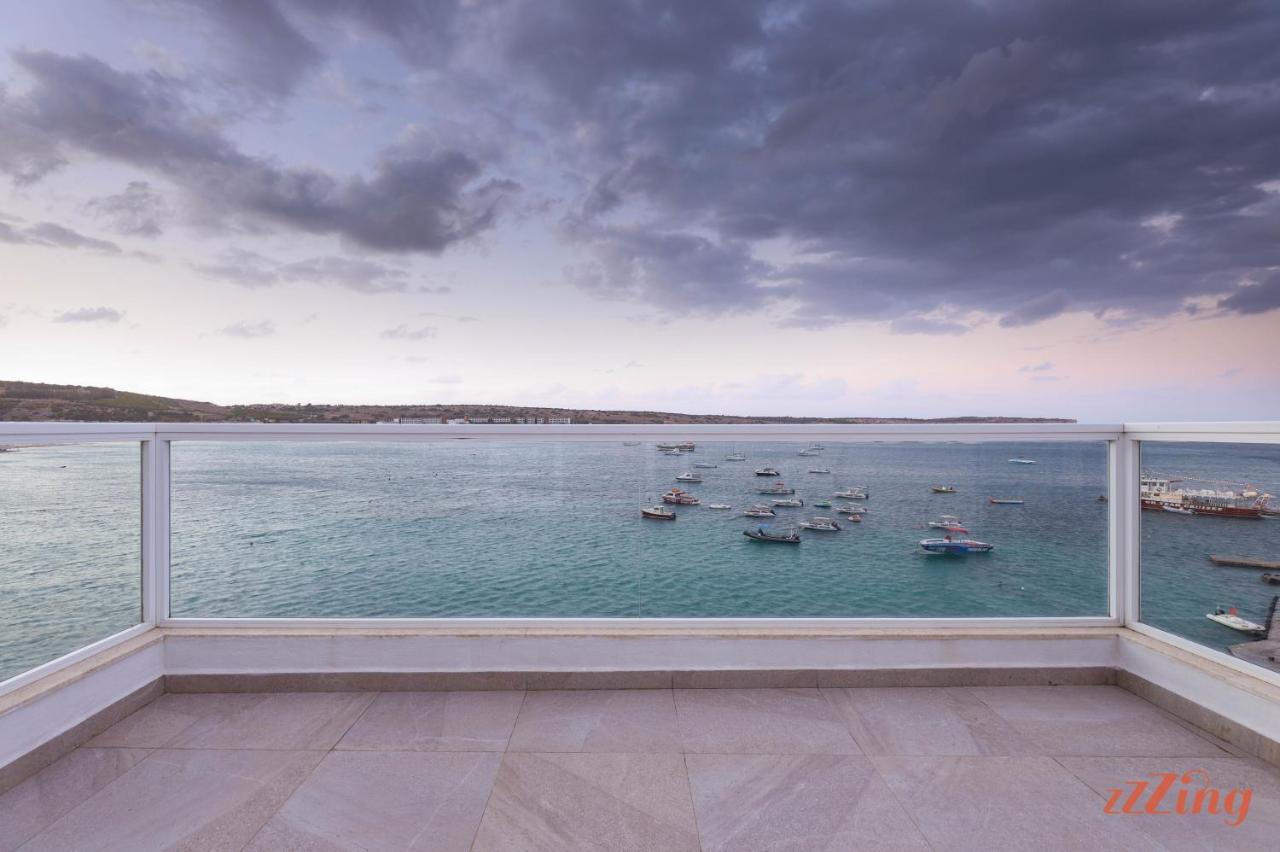 Pretty Beachfront Penthouse In Mellieha Exterior photo
